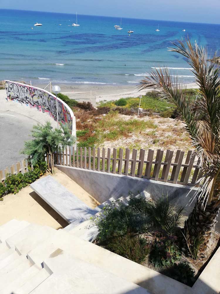 Jardín abierto al Levante, Cabo de la Huertas, Alicante - (entreverde)